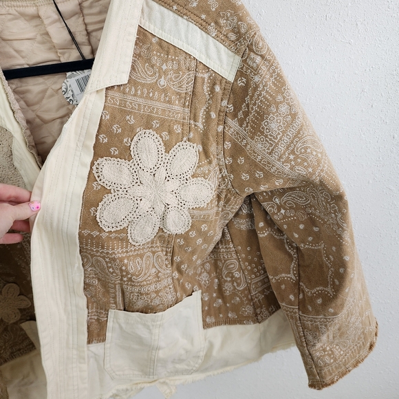 POL NWT Ponderosa Jacket Quilted  Tan and Cream  Embroidered Patchwork Jacket - Picture 7 of 9